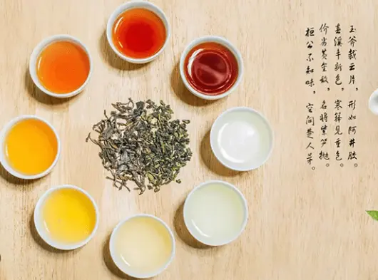 上海辣椒炒肉为何让人一口入魂？酱油着色才是湘小盏招牌的灵魂密码