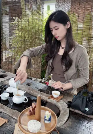沪上美食日历｜上海聚会清单｜夜游地图：这份宝藏攻略让你从早嗨到晚🍜